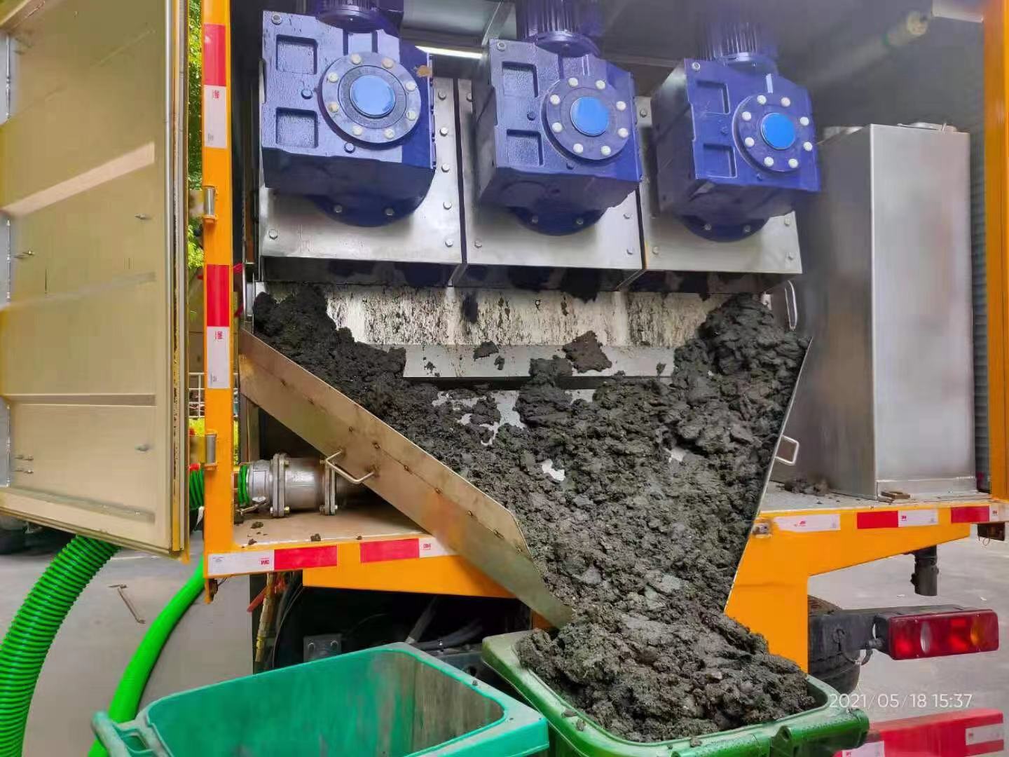 淇滨化粪池清掏城市维护站-泥浆净化干湿分离处理
